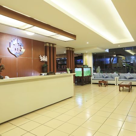 Reddoorz @ Raya Kuta Hotel Kuta  Exterior photo