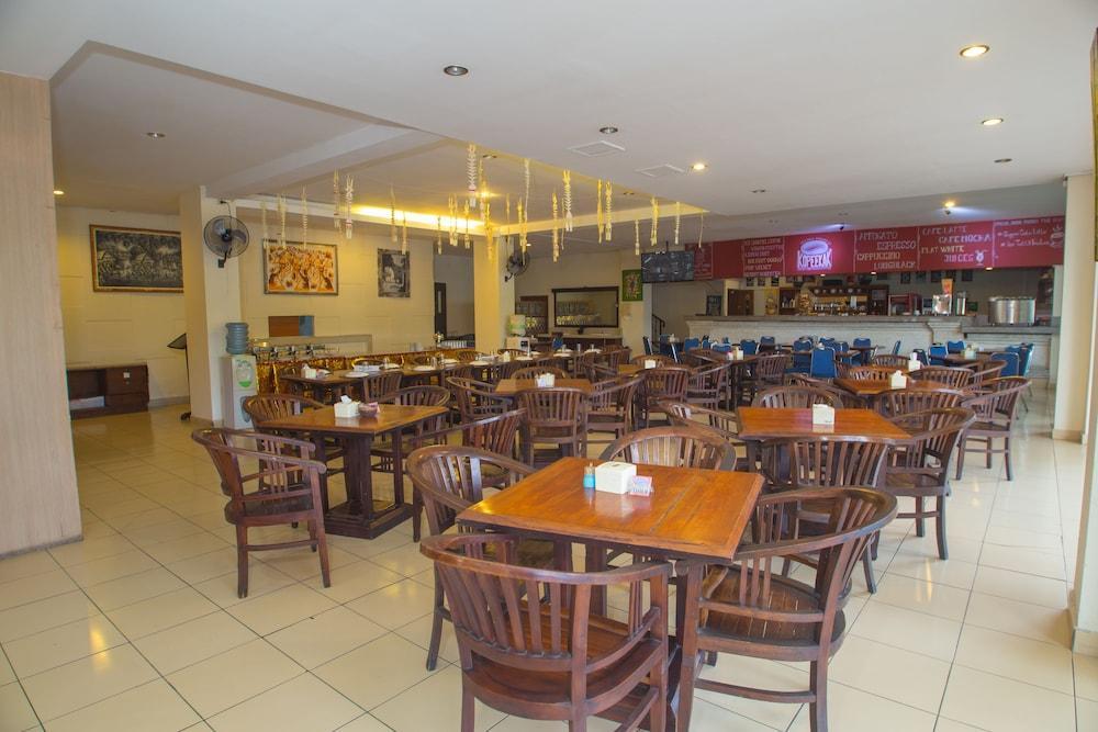 Reddoorz @ Raya Kuta Hotel Kuta  Exterior photo