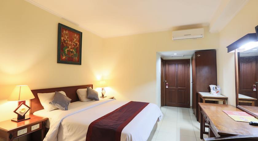 Reddoorz @ Raya Kuta Hotel Kuta  Exterior photo