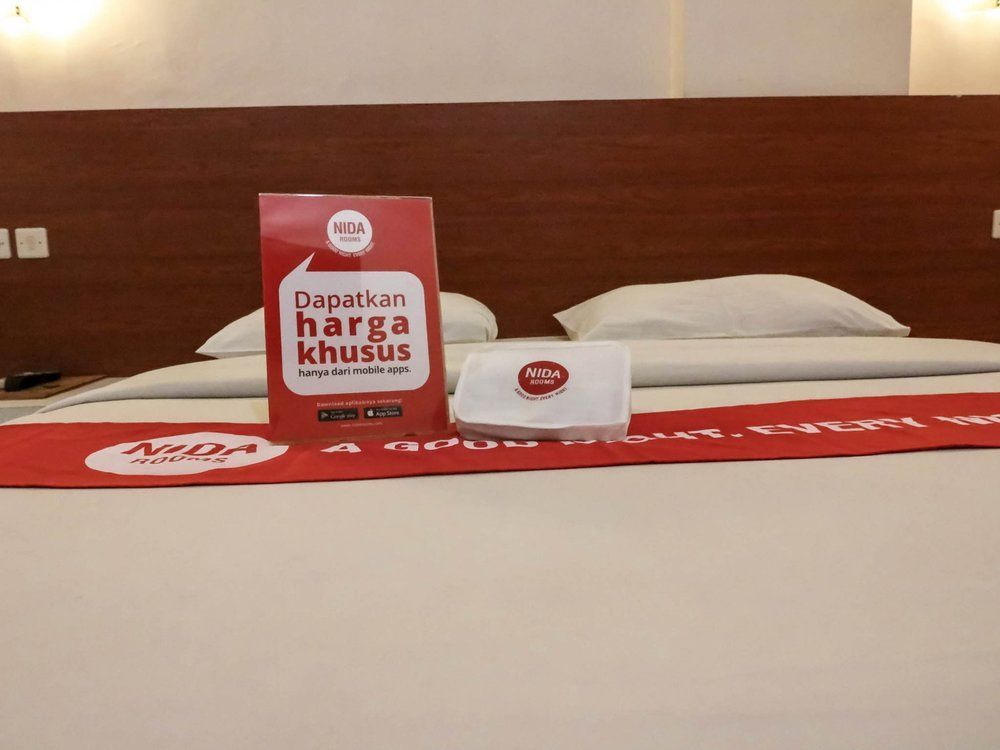 Reddoorz @ Raya Kuta Hotel Kuta  Exterior photo