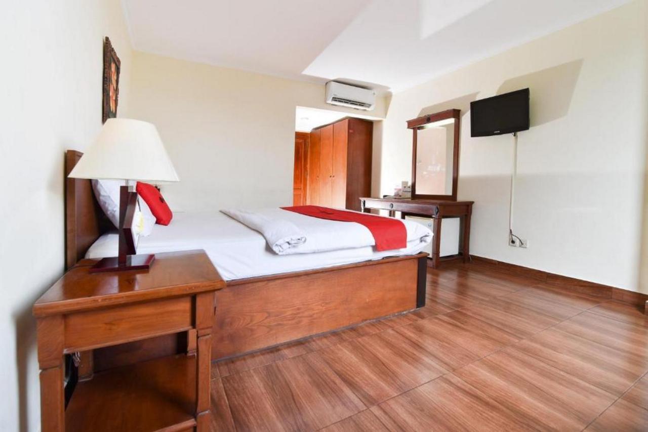Reddoorz @ Raya Kuta Hotel Kuta  Exterior photo
